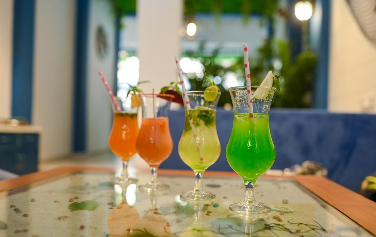 The Voyage - Cafe Hostel Cowork Pune Exterior foto
